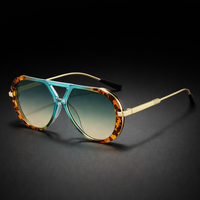 Flavius UV400 Square Sunglasses