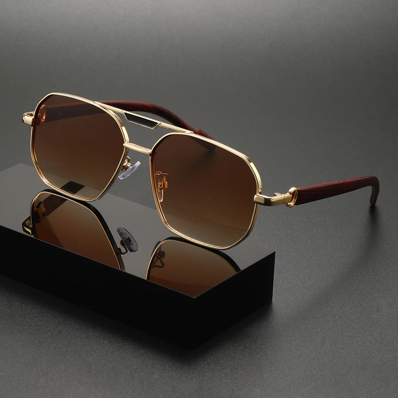 Crius UV400 Aviator Sunglasses