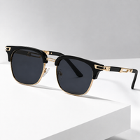Notus UV400 Square Sunglasses