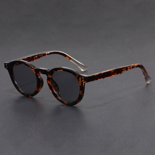 Cassander UV400 Round Sunglasses