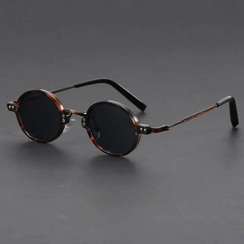 Leander UV400 Round Sunglasses