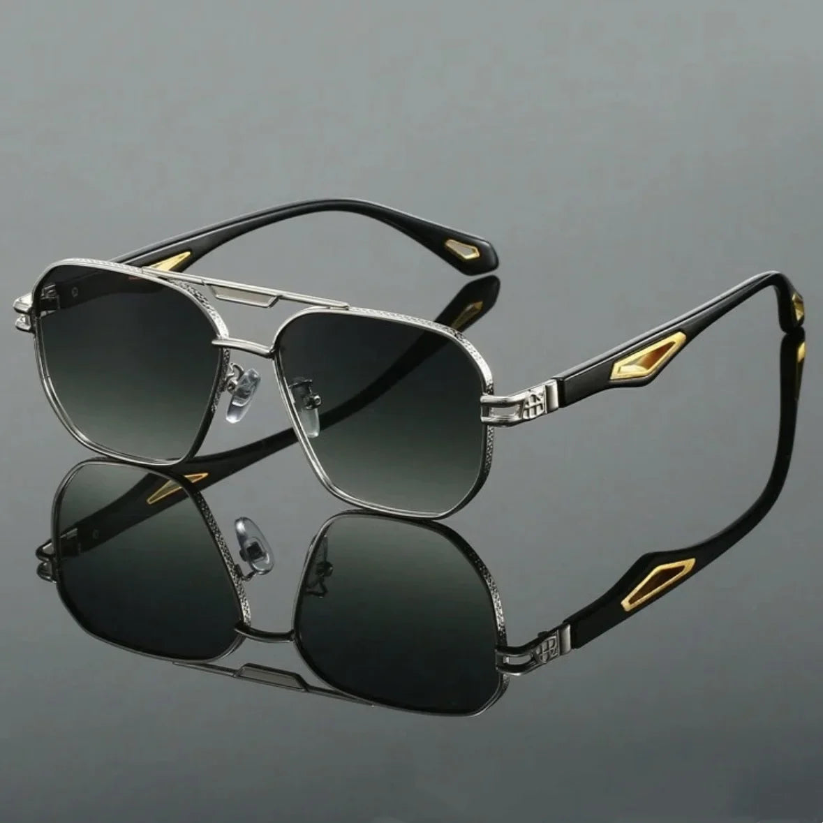Xander UV400 Square Sunglasses