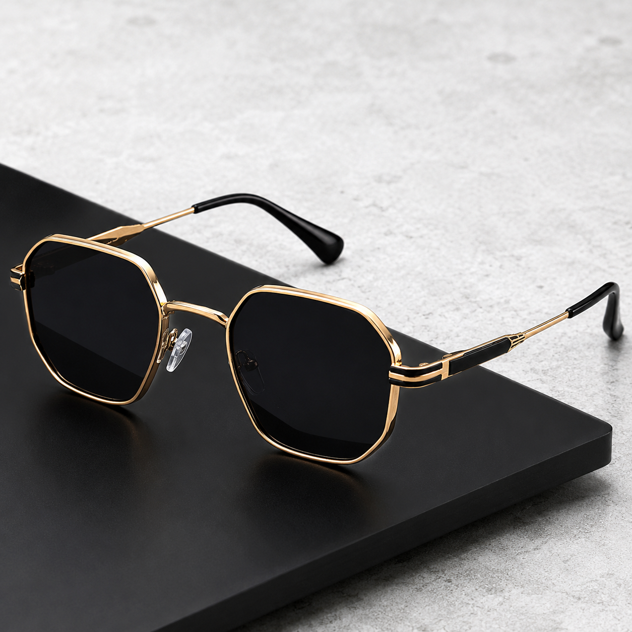 Helios UV400 Square Sunglasses