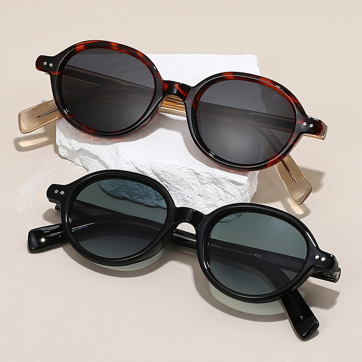 Miltiades UV400 Round Sunglasses