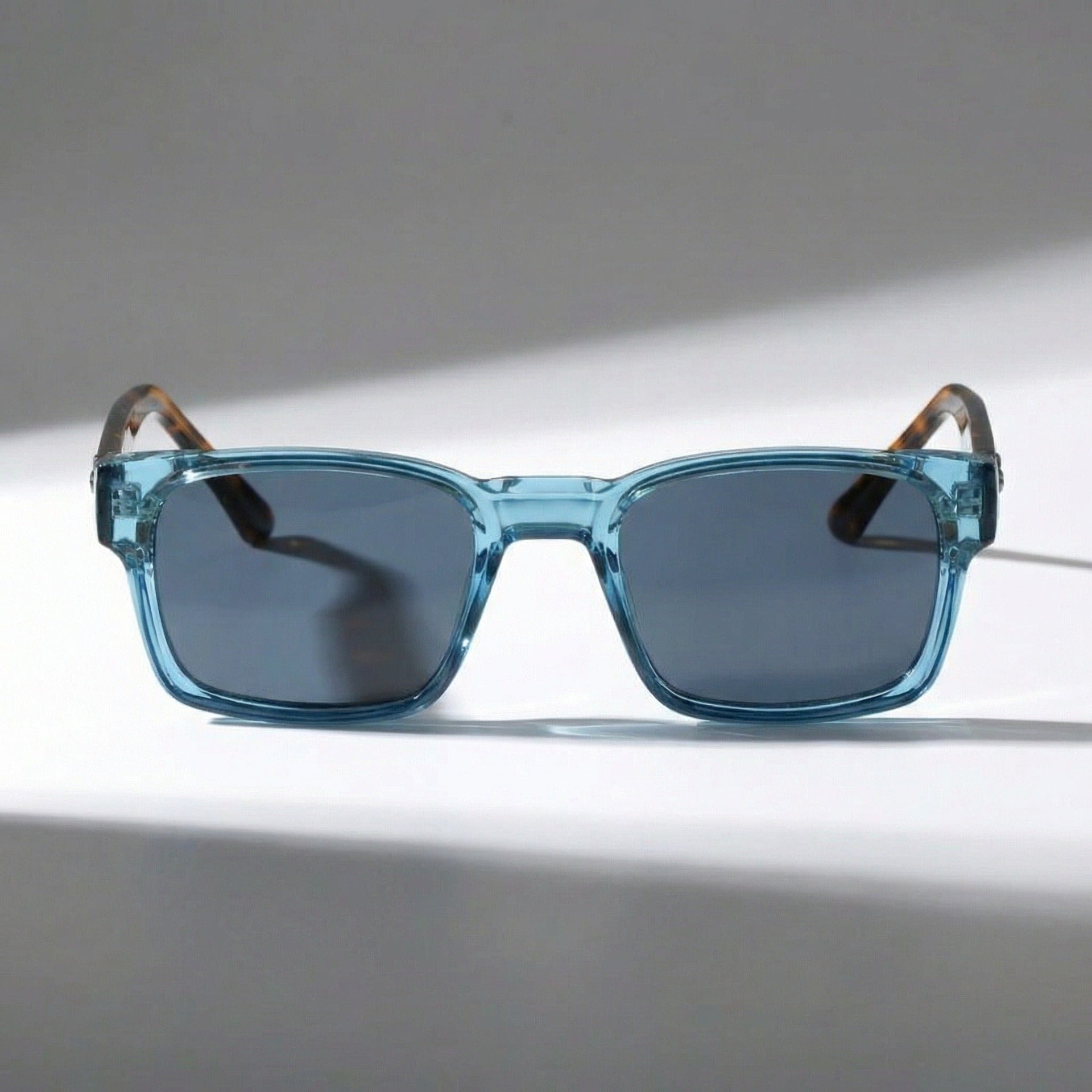Odysseas UV400 Square Sunglasses