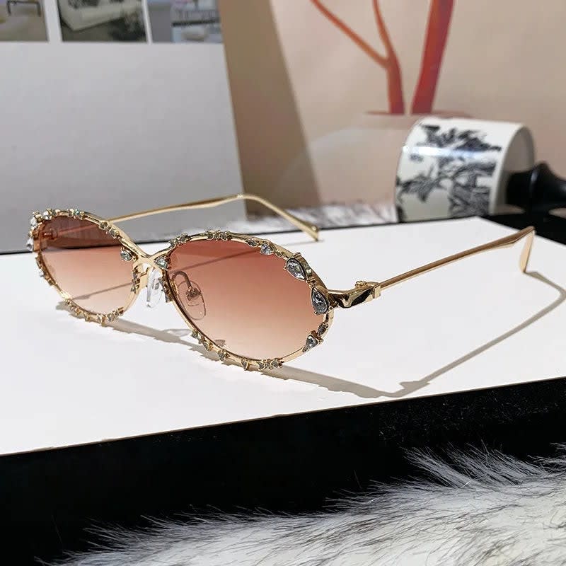 Iolaus UV400 Round Sunglasses