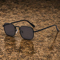 Epimetheus UV400 Square Sunglasses