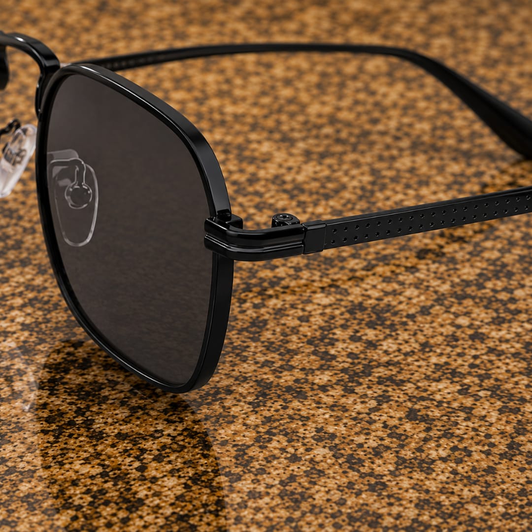 Epimetheus UV400 Square Sunglasses
