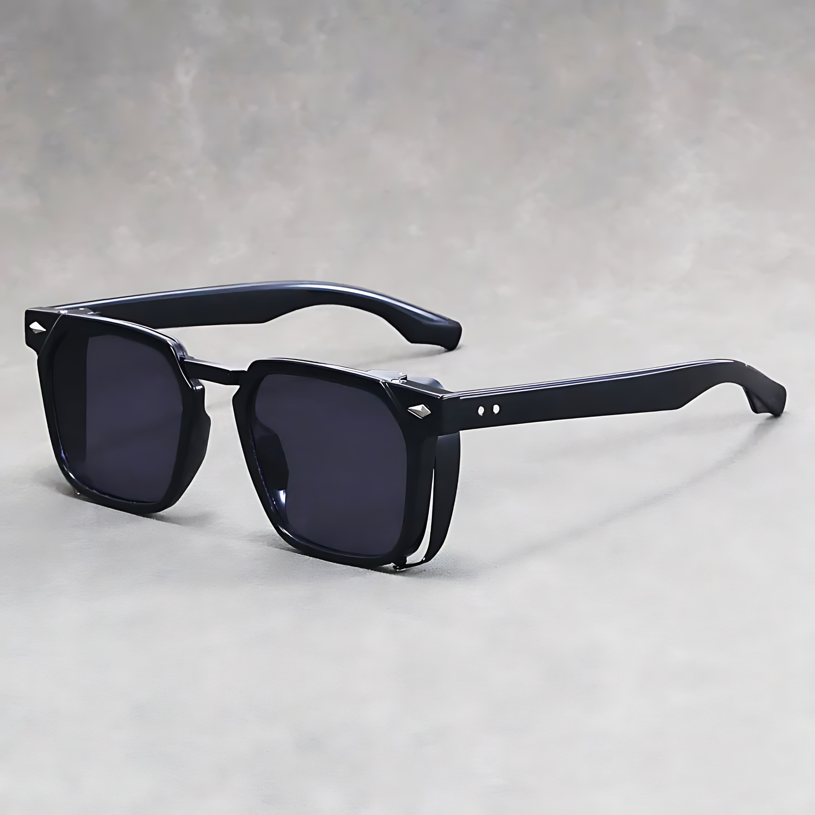 Cepheus UV400 Square Sunglasses