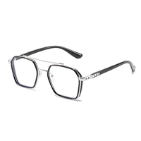 Cyrus UV400 Square Sunglasses